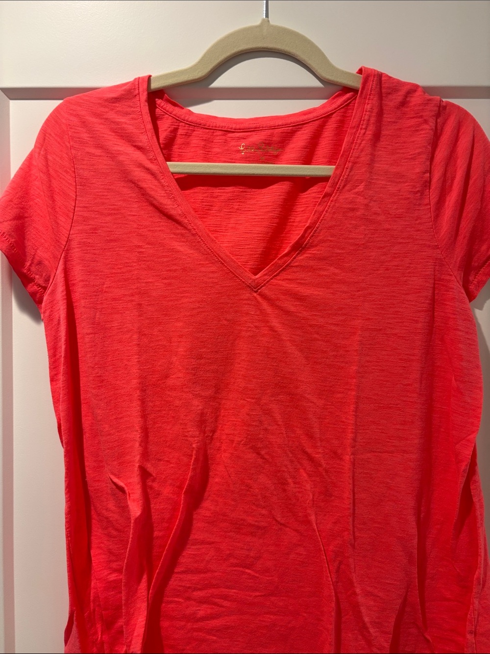 Lilly Pulitzer Coral V-Neck Short Sleeve Tee